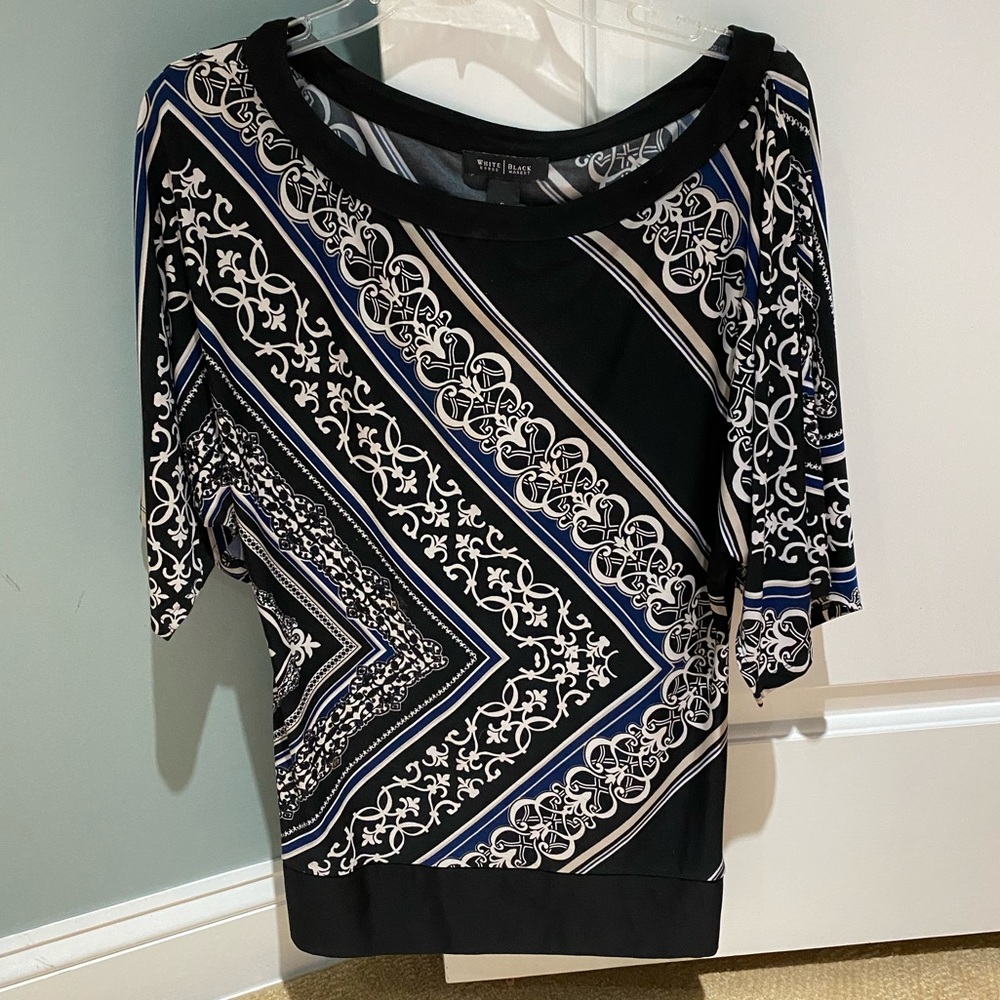 White House Black Market tunic top. Size small.